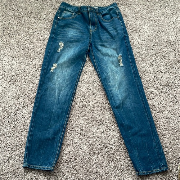 SHEIN Other - Straight leg jeans